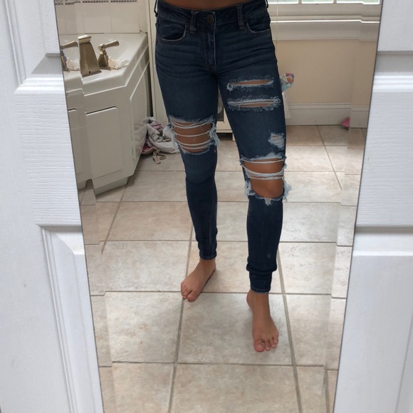 American Eagle Outfitters Denim - ripped blue jeans